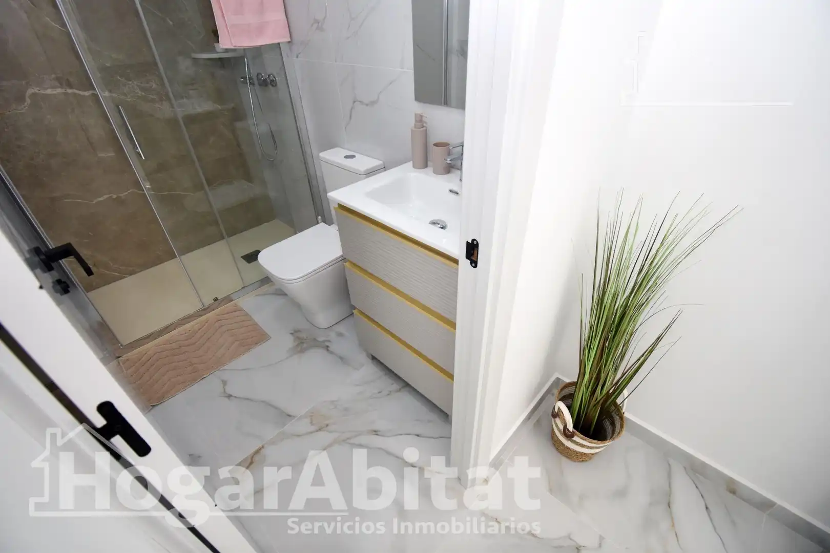 Badezimmer von Haus oder Chalet zum Verkauf in Vila-real mit Klimaanlage, Heizung und Terrasse