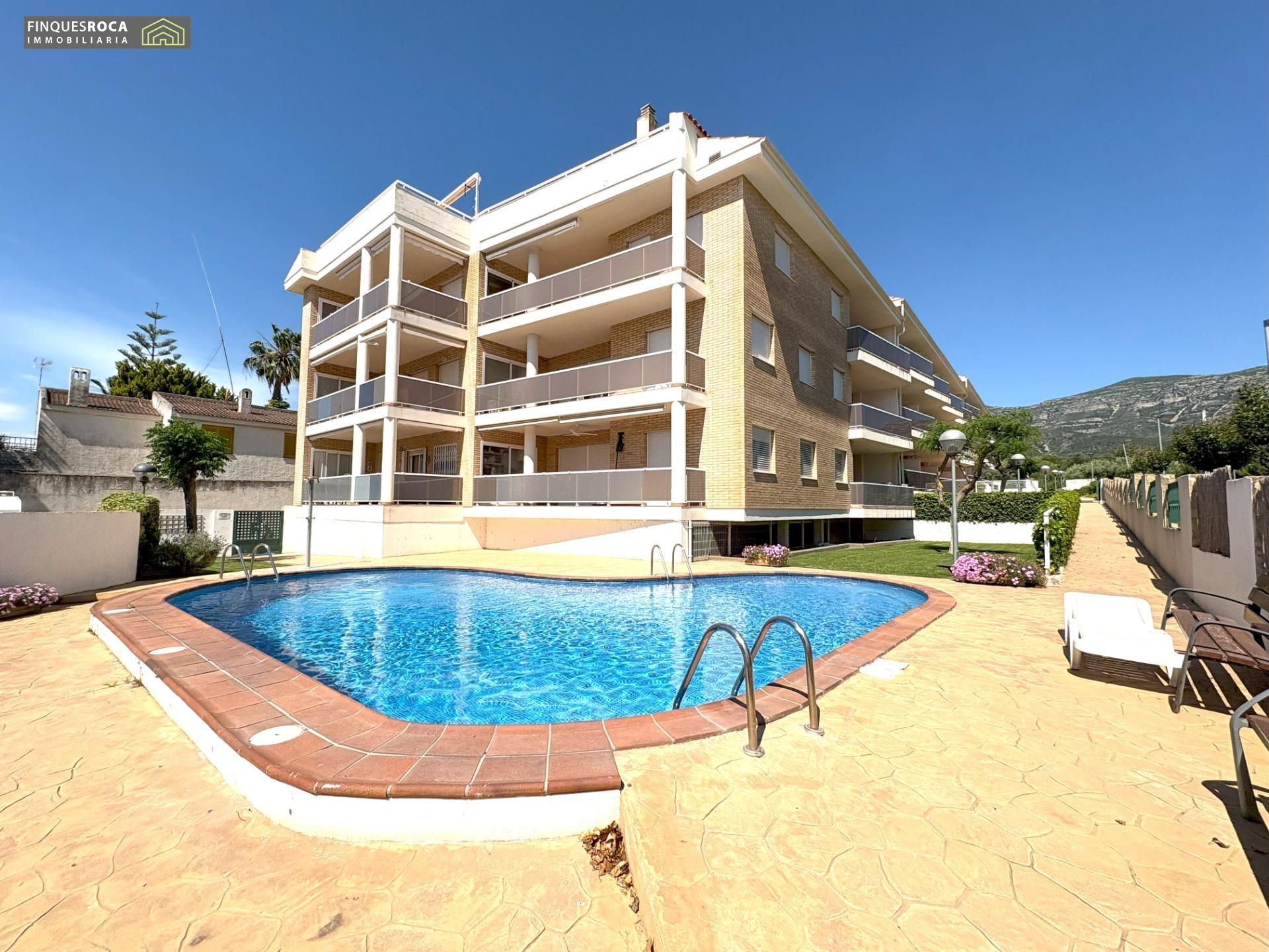 Piscina de Apartament en venda en Alcanar amb Calefacció, Terrassa i Piscina