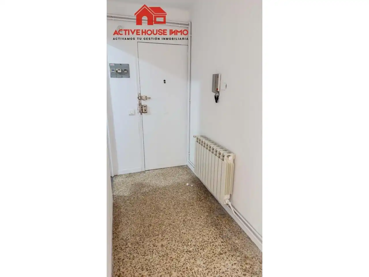 Wohnung zum Verkauf in La Ràpita mit Klimaanlage, Heizung und Terrasse