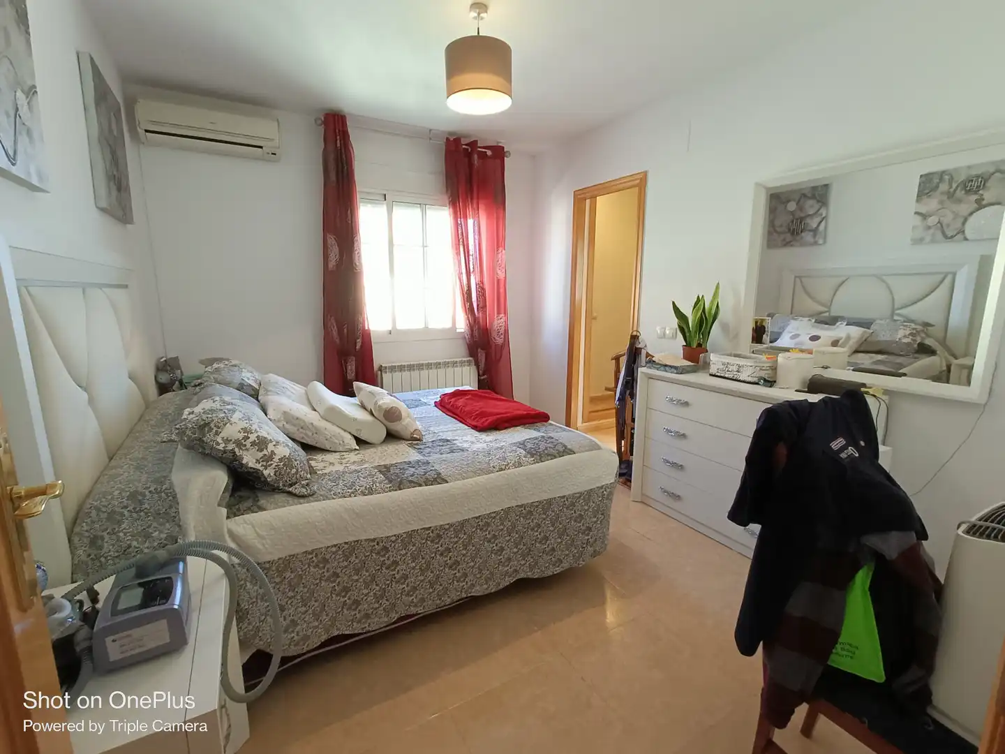 Habitación de Casa o chalet en venta en Burguillos de Toledo con Calefacción, Jardín privado y Amueblado