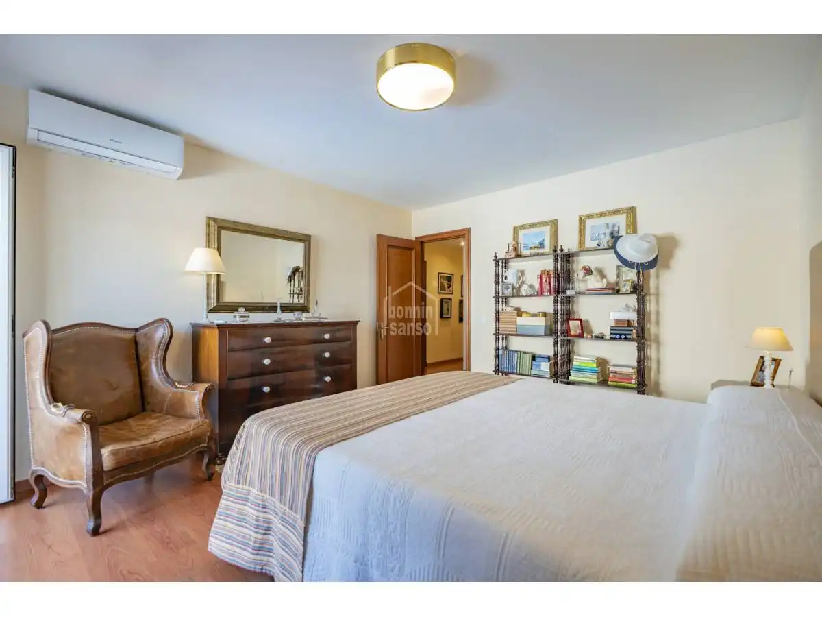 Habitación de Apartamento en venta en Maó - Mahón con Jardín privado, Terraza y Piscina