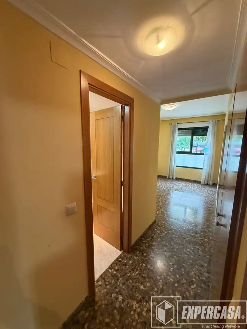 Apartamento de alquiler en Silla