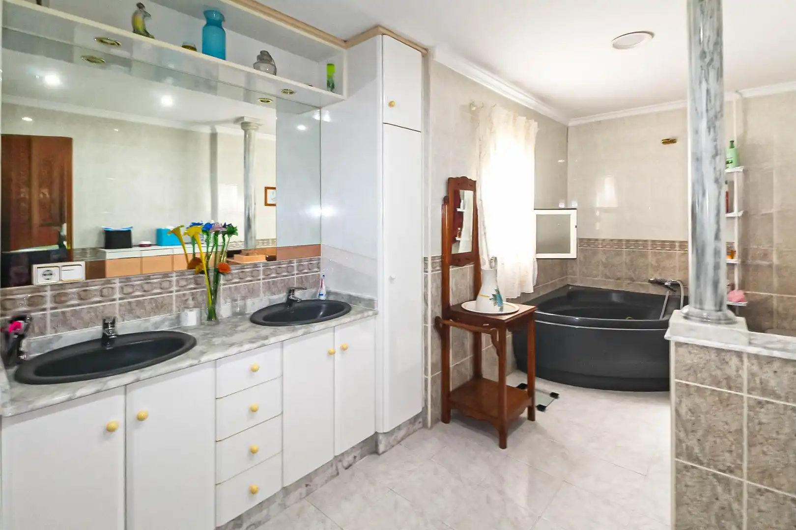 Bany de Casa o xalet en venda en Motril amb Piscina