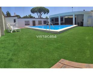 Piscina de Casa o xalet de lloguer en Alcalá de Guadaira amb Aire condicionat, Calefacció i Jardí privat