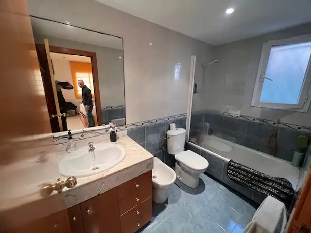 Baño de Piso en venta en Gavà con Aire acondicionado, Calefacción y Terraza