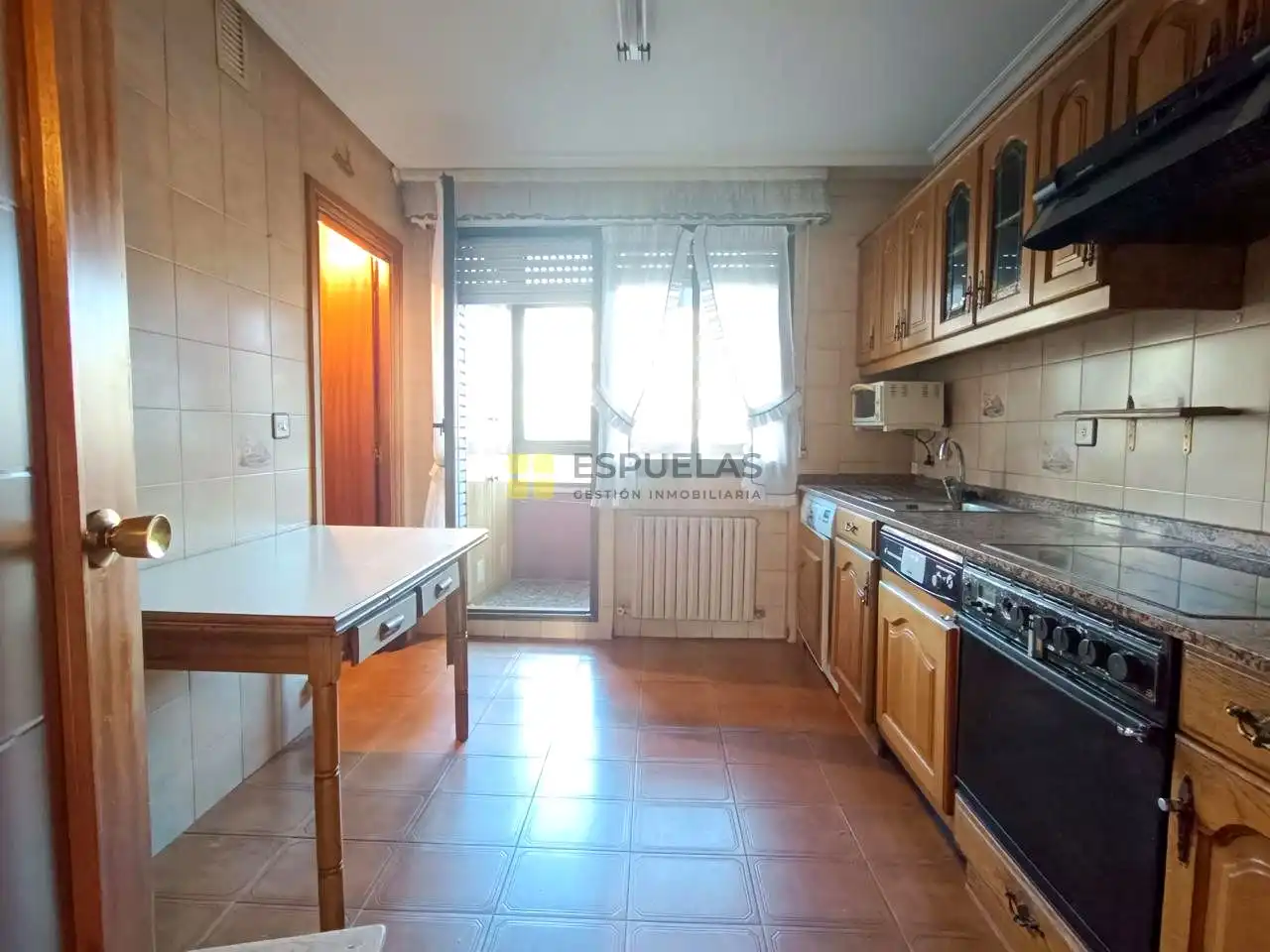 Cocina de Piso en venta en Arnedo con Calefacción, Terraza y Trastero