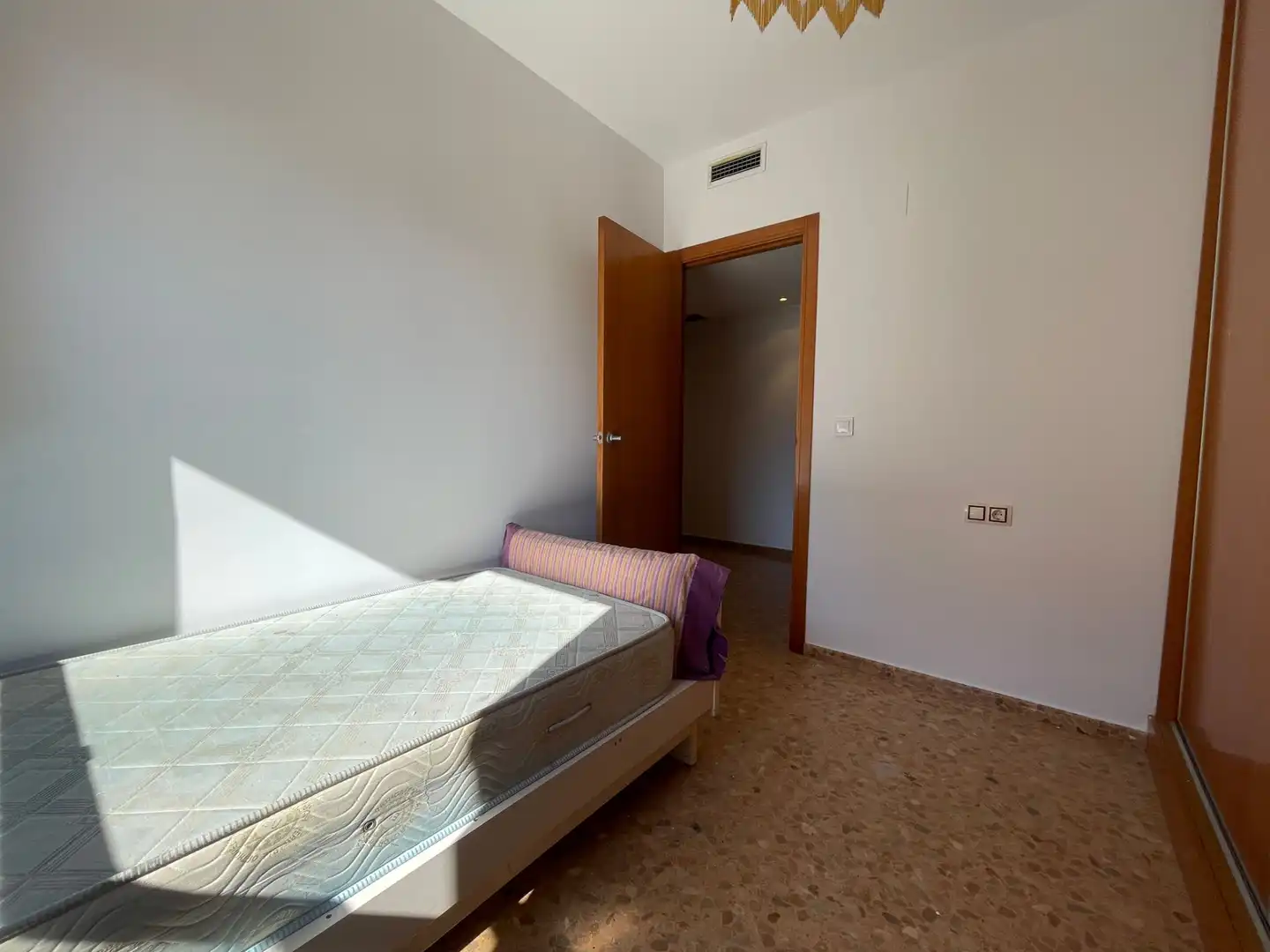 Dormitori de Pis en venda en Xàtiva amb Aire condicionat, Piscina i Balcó