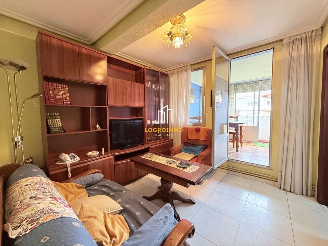 Living room of Flat for sale in  Logroño  with Heating and Terrace