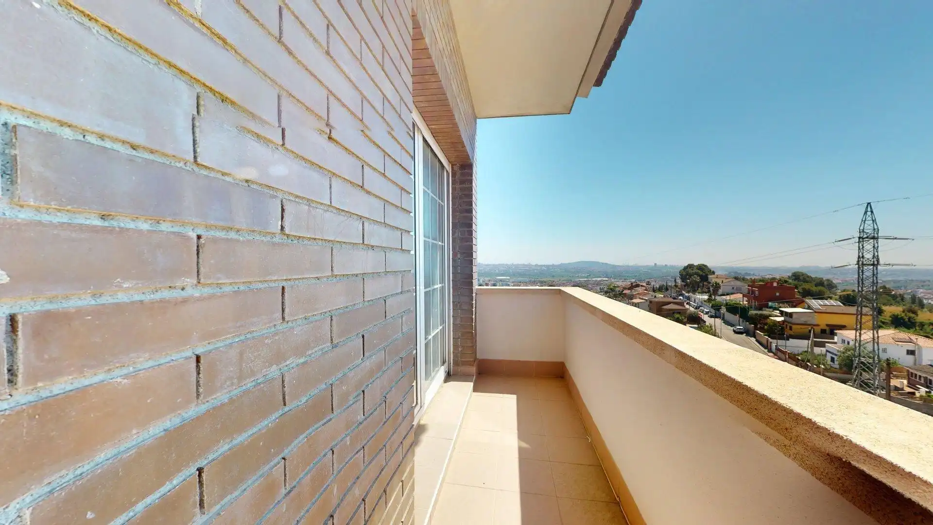 Terrassa de Casa o xalet en venda en Sant Boi de Llobregat amb Aire condicionat, Calefacció i Jardí privat