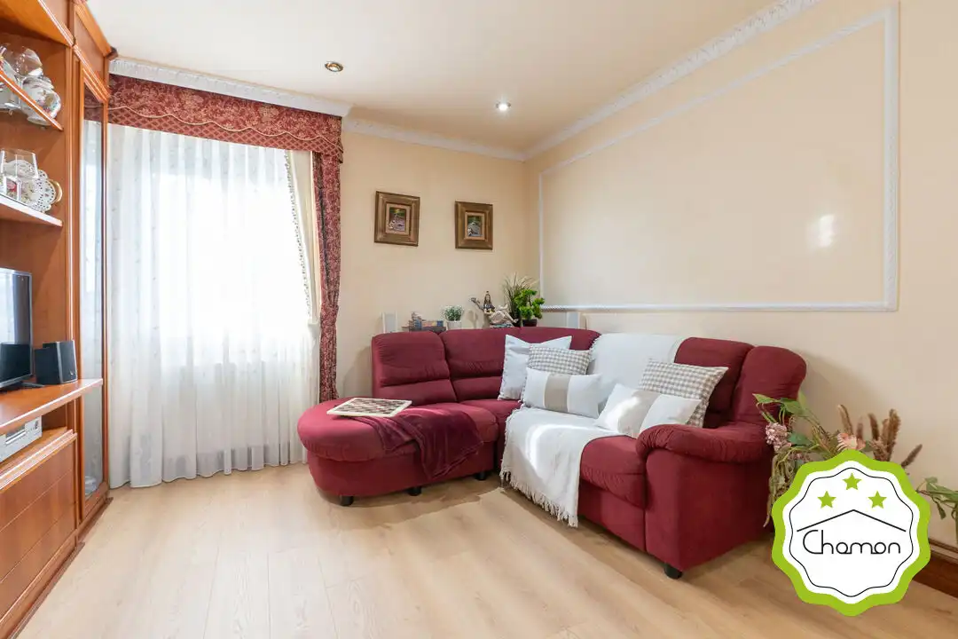 Wohnzimmer von Wohnung zum Verkauf in Bilbao  mit Heizung und Privatgarten