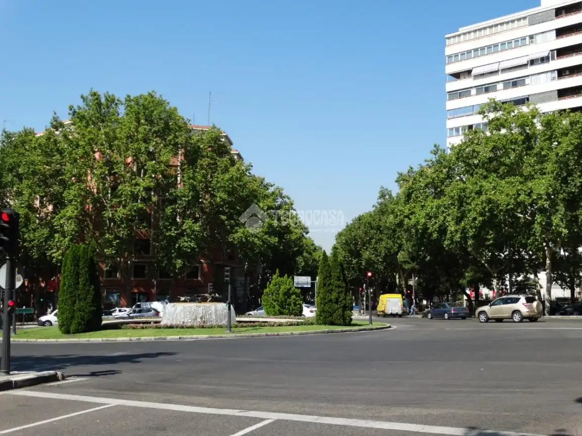 Exterior view of Garage for rent in Madrid