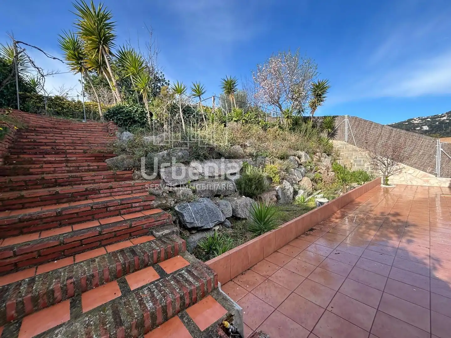 Jardí de Casa o xalet en venda en Calella amb Calefacció i Piscina