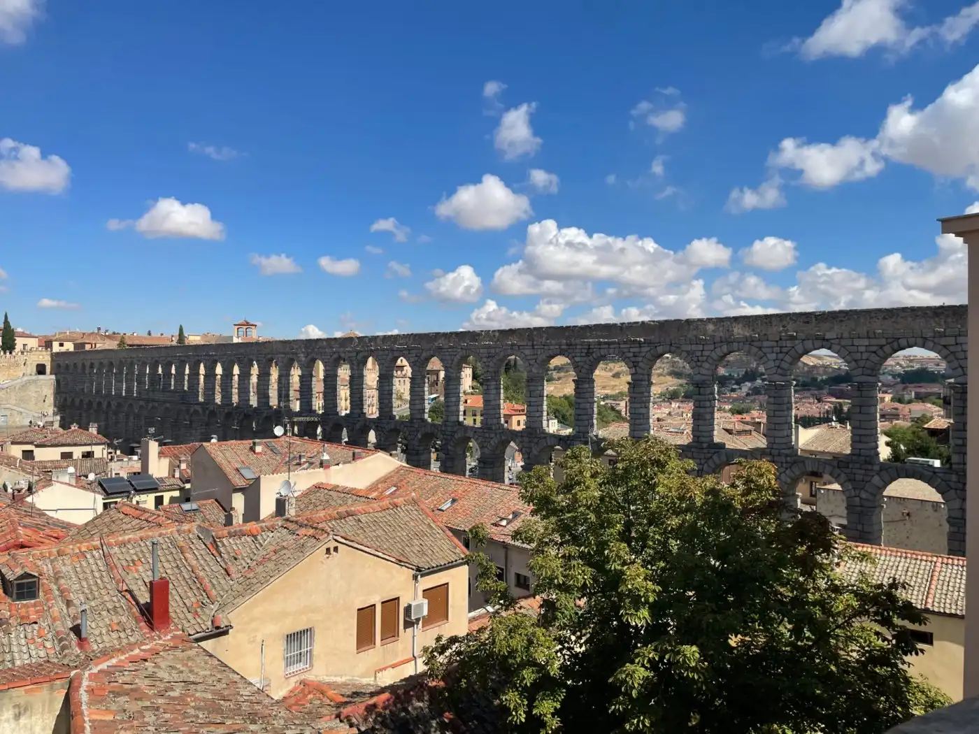 Vista exterior de Àtic en venda en Segovia amb Aire condicionat, Calefacció i Terrassa