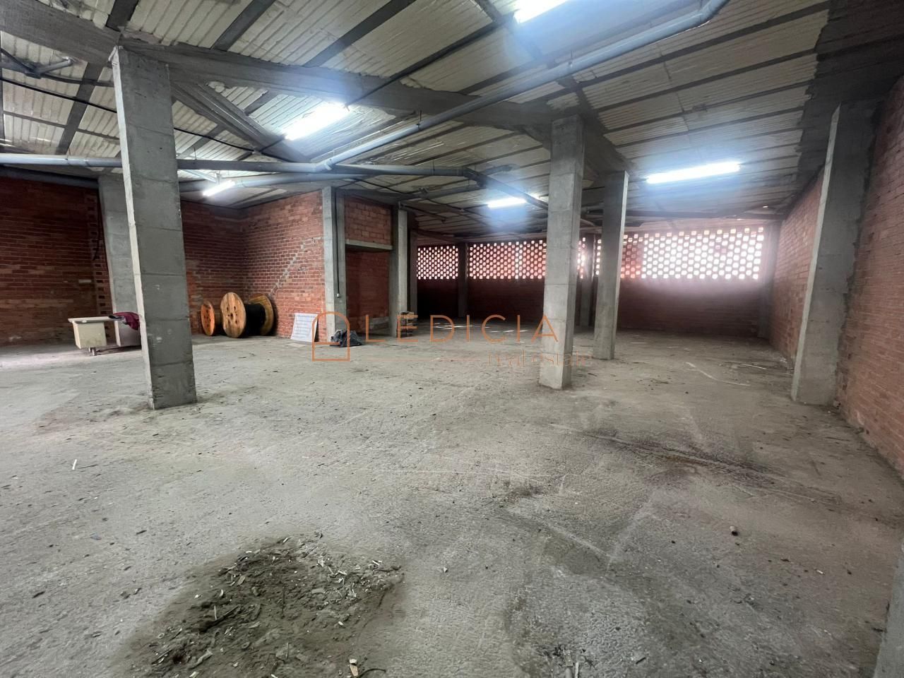 Piso en venta en Ponteareas con Calefacción