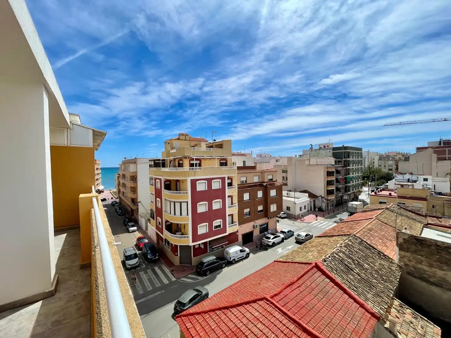 Außenansicht von Dachboden zur Miete in Torrevieja mit Klimaanlage, Heizung und Möbliert
