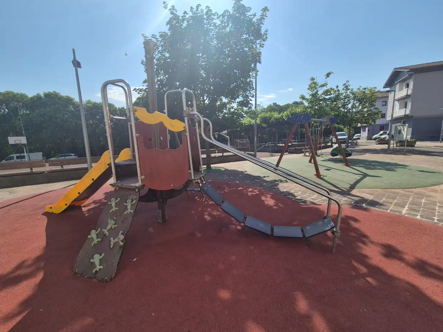 Parkplatz von Wohnungen zur Miete in Usurbil mit Heizung, Parkett und Möbliert