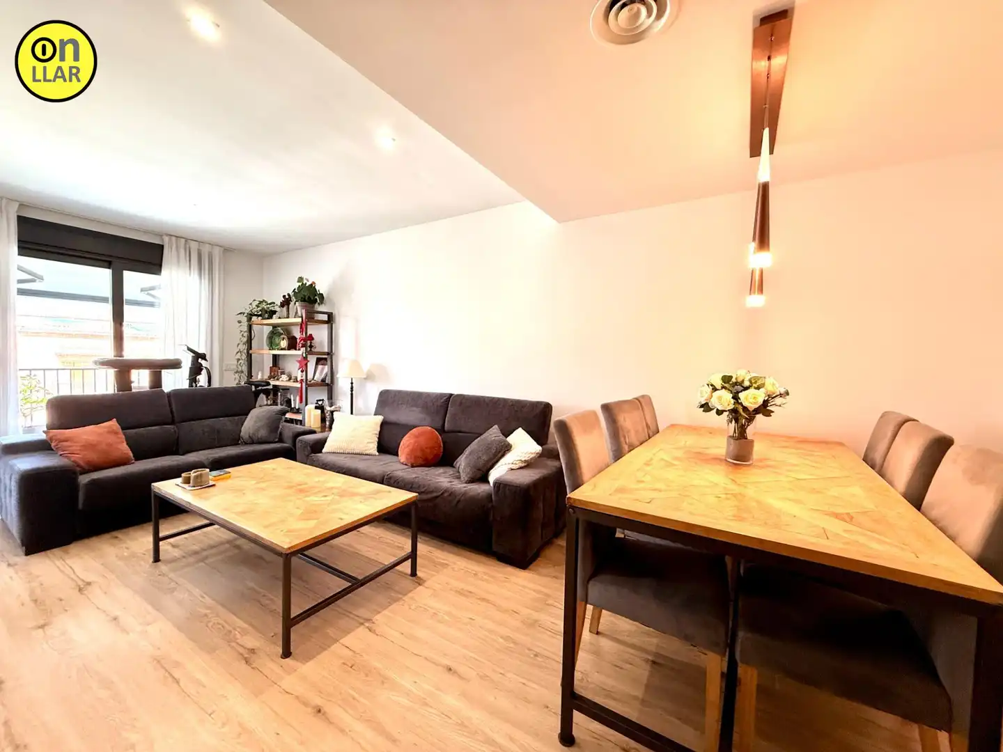 Sala de estar de Piso de alquiler en La Garriga con Parquet, Terraza y Trastero