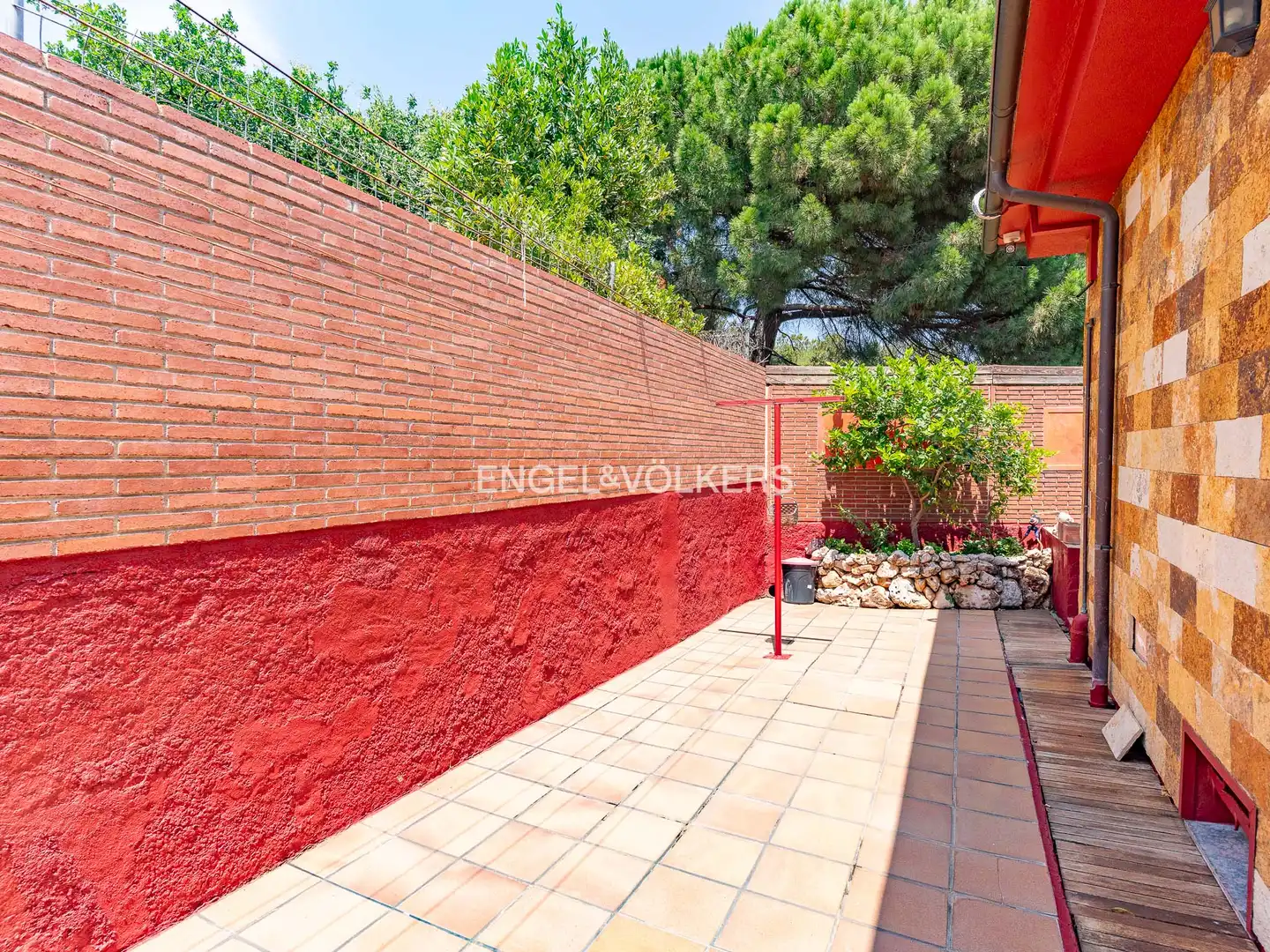 Terrassa de Casa o xalet en venda en Canovelles amb Aire condicionat, Calefacció i Jardí privat