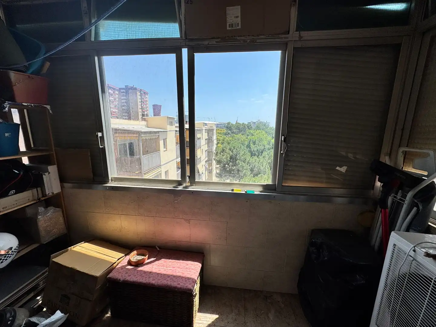 Terraza de Piso en venta en L'Hospitalet de Llobregat con Balcón