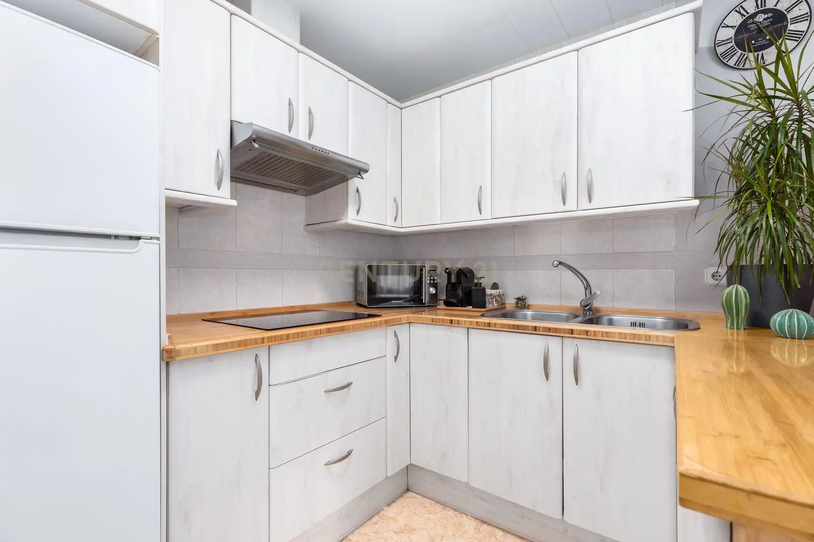 Cocina de Apartamento en venta en Llinars del Vallès