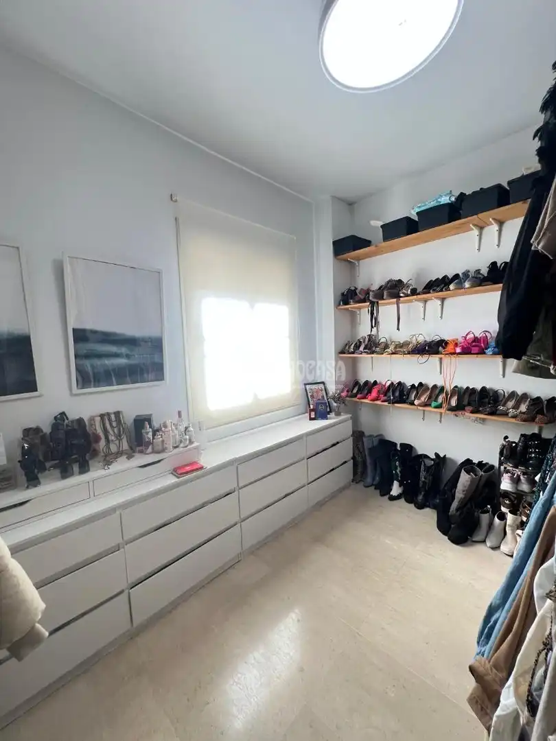Habitación de Ático en venta en Dos Hermanas