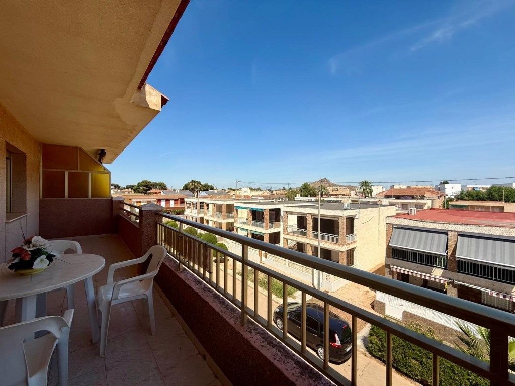 Flat for sale in Los Urrutias