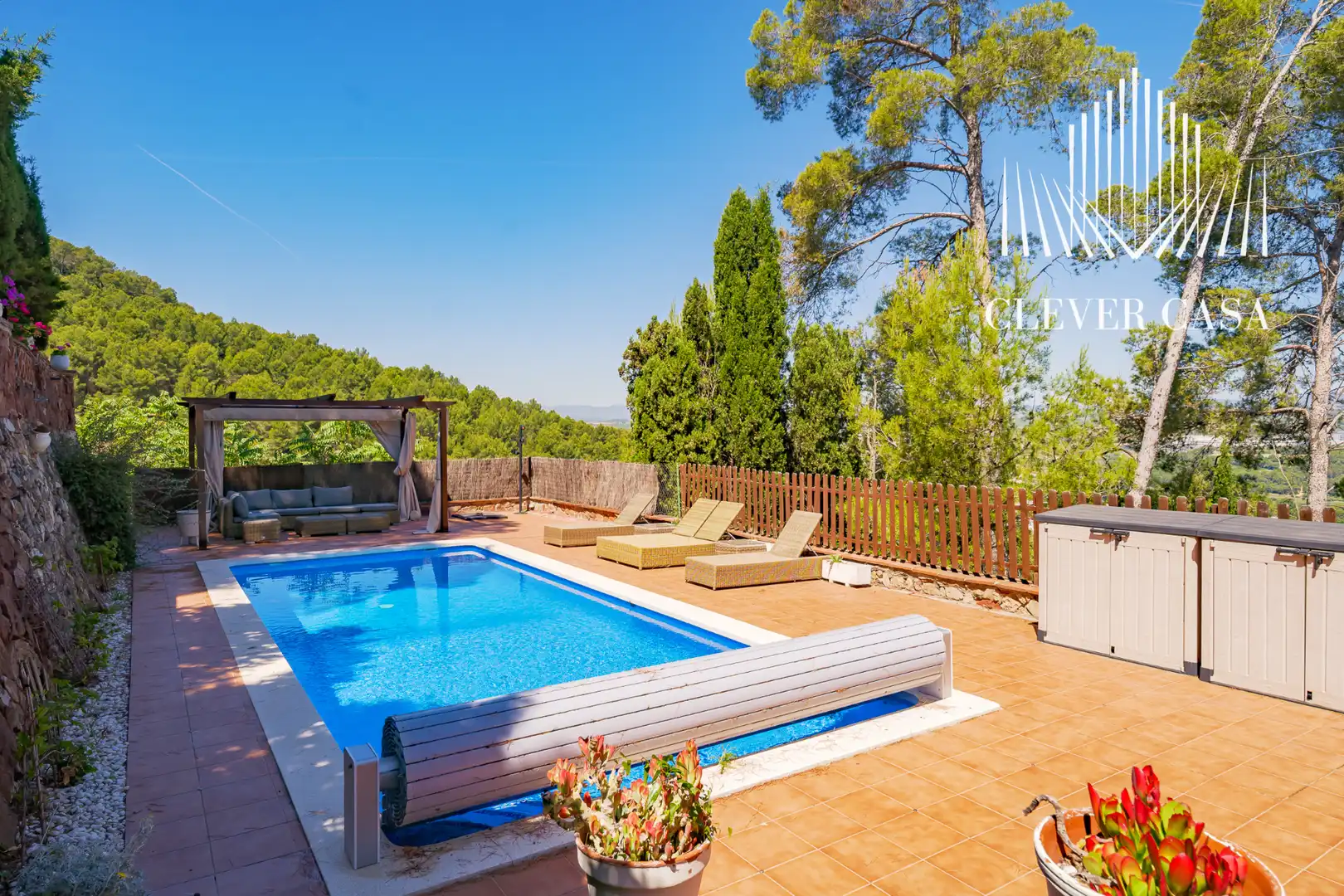 Piscina de Casa o chalet en venta en Castellví de Rosanes con Aire acondicionado, Calefacción y Jardín privado