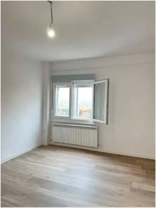 Habitación de Piso en venta en Zamora Capital  con Calefacción y Trastero