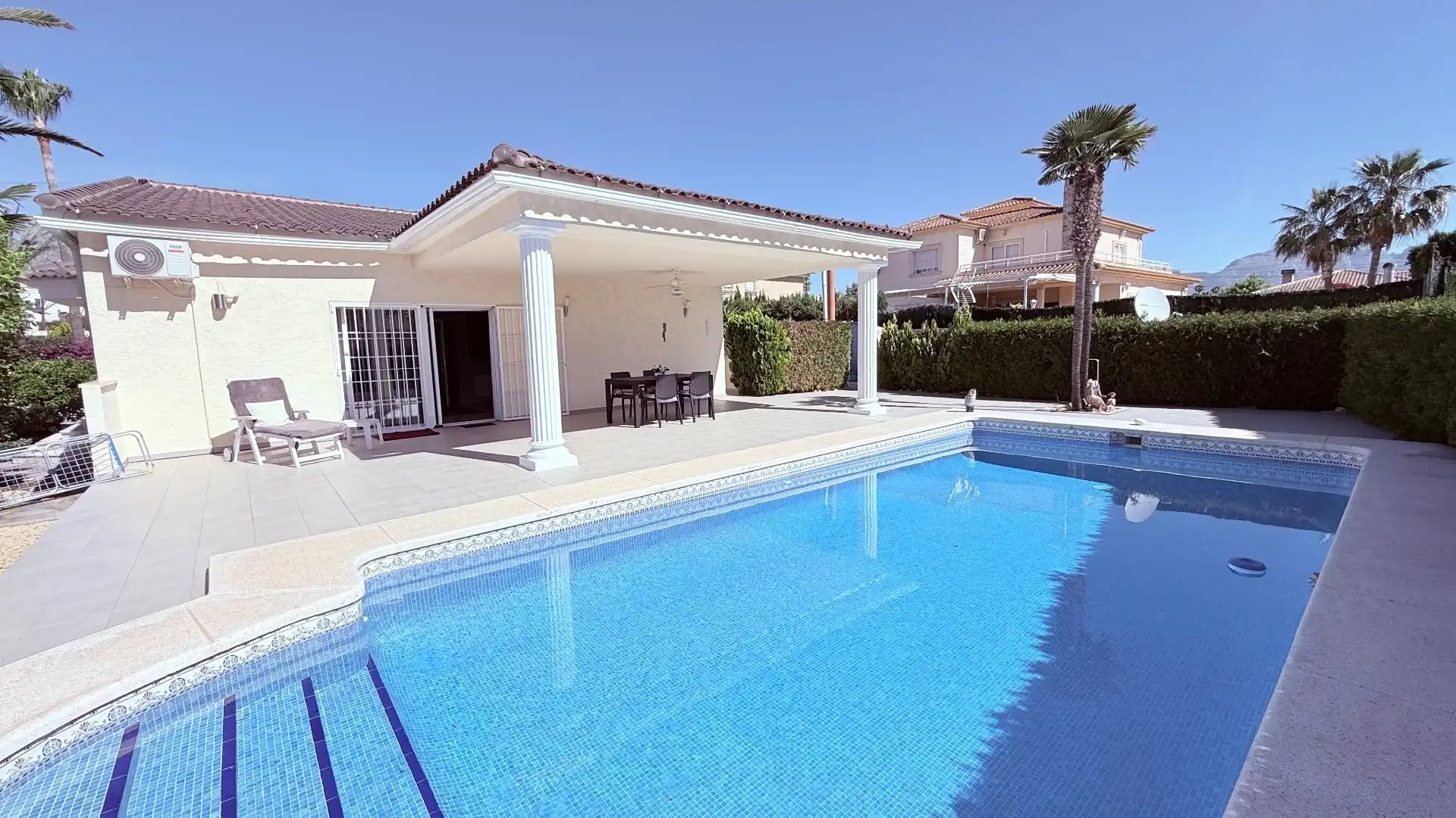 Casa o xalet en venda a Pueblo - Urbanizaciones