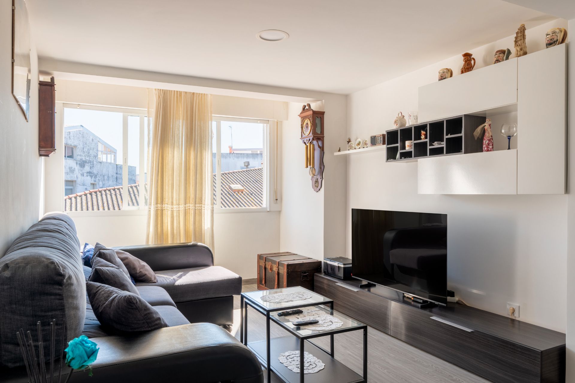 Sala de estar de Piso en venta en A Coruña Capital  con Terraza, Amueblado y Horno