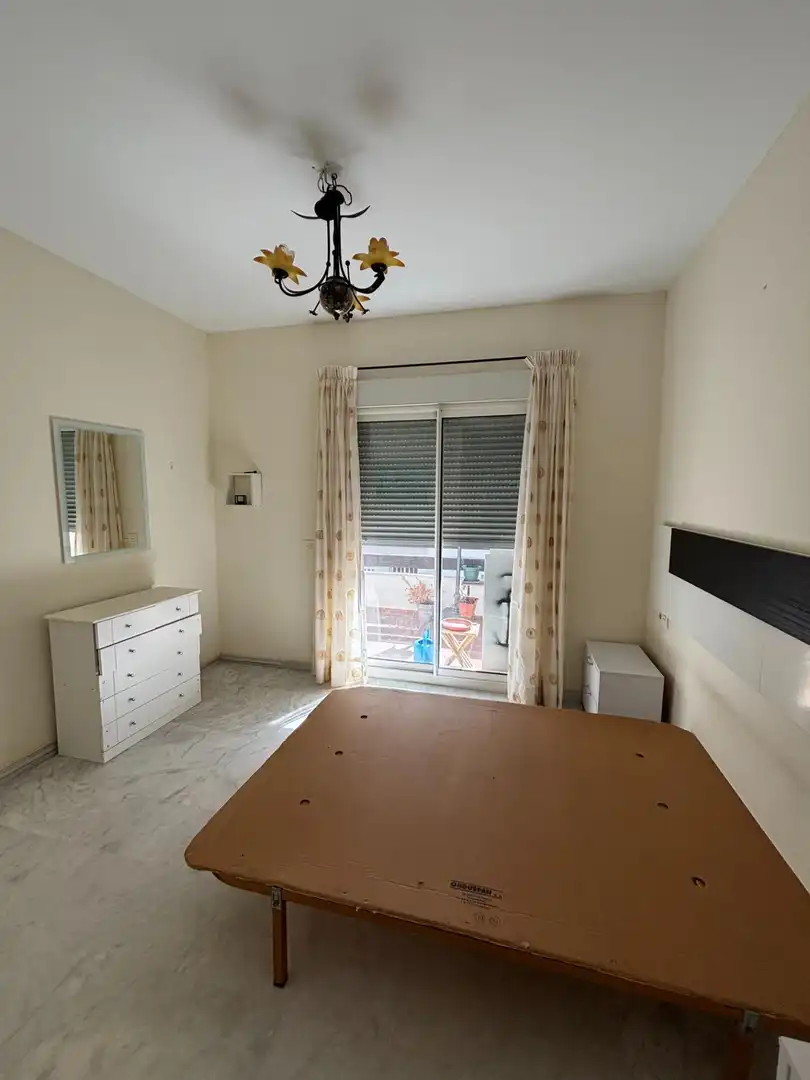 Habitación de Piso en venta en Estepona con Jardín privado y Piscina comunitaria