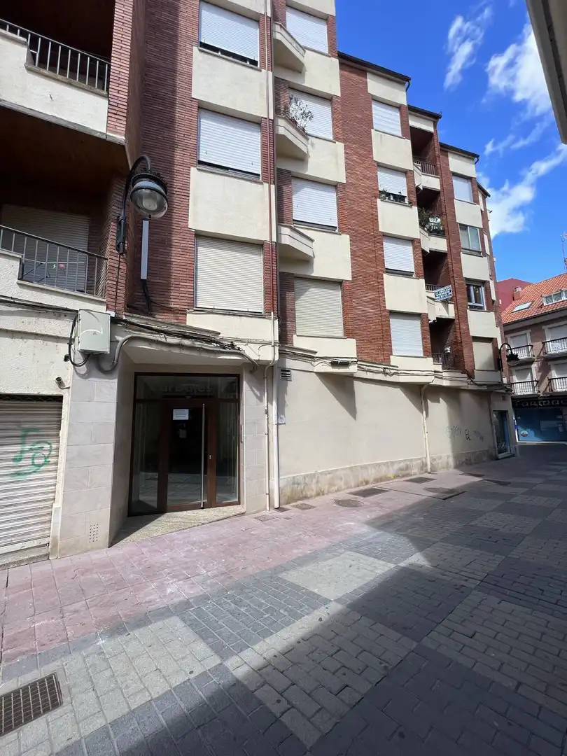 Vista exterior de Pis en venda en Benavente