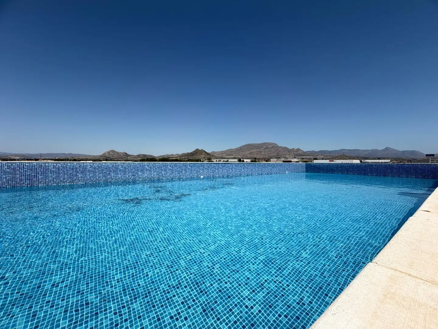 Piscina de Piso en venta en Monforte del Cid con Aire acondicionado, Parquet y Terraza