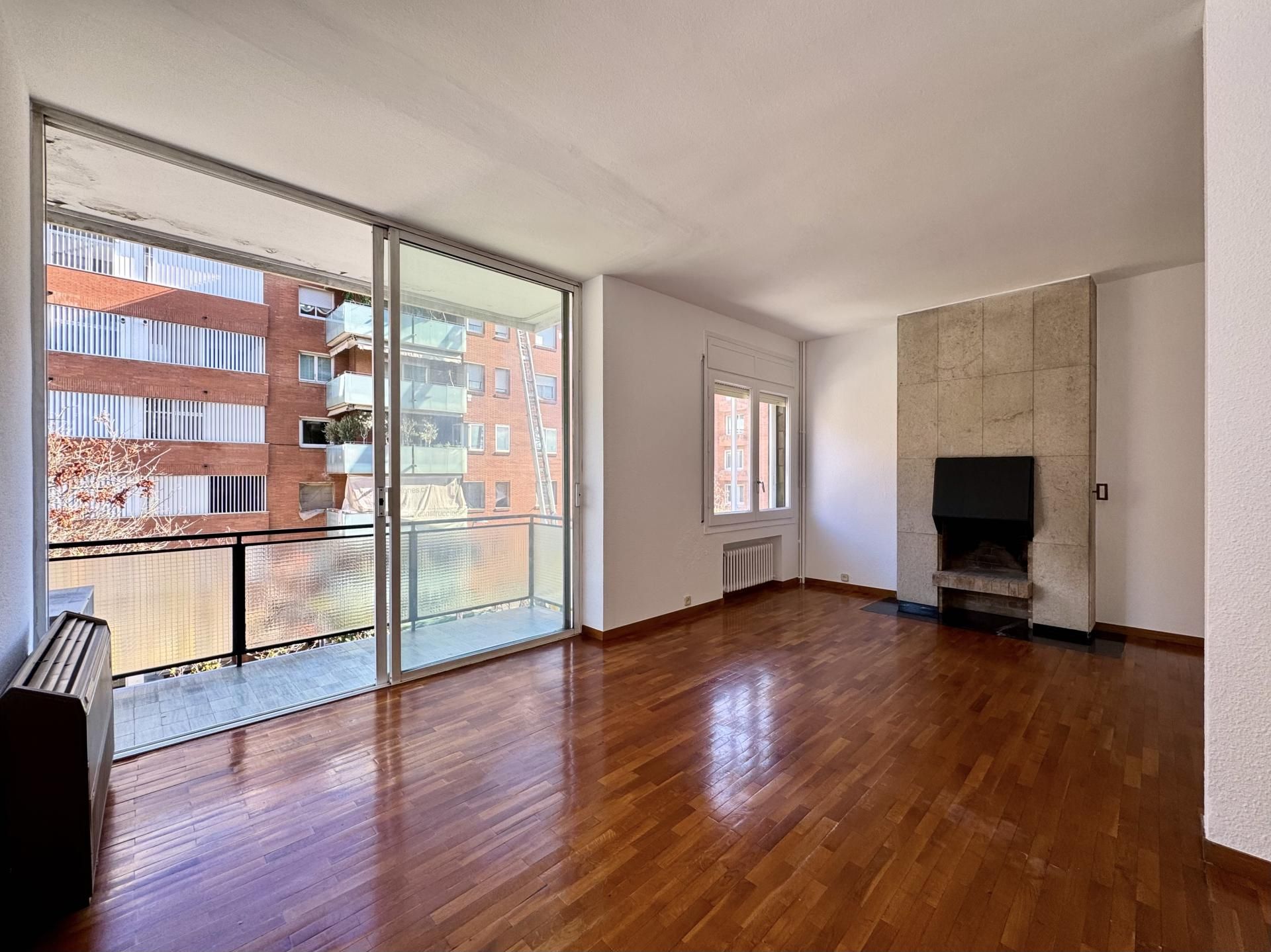 Flat to rent in de Ganduxer, Les Tres Torres