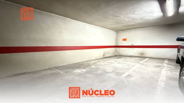 Garaje en Venta en Carrer de Manuel Azaña en Ensanche - Río Júcar