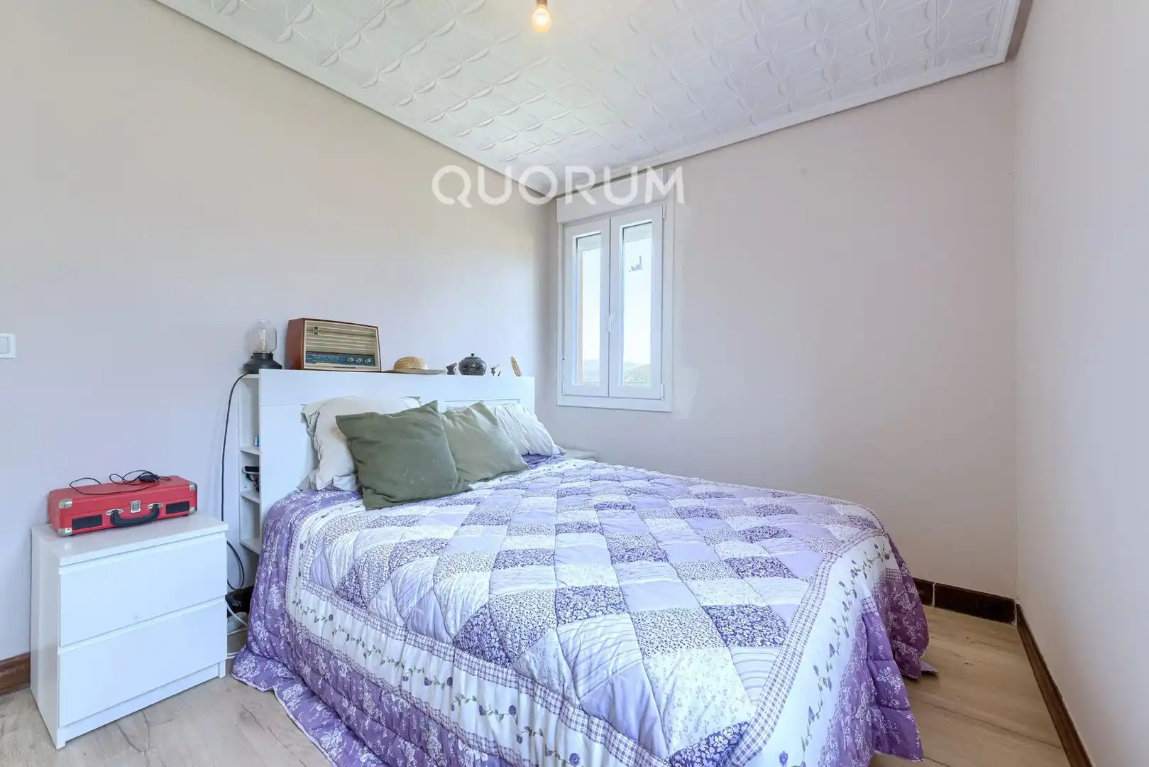 Schlafzimmer von Wohnung zum Verkauf in Arrigorriaga mit Parkett und Balkon
