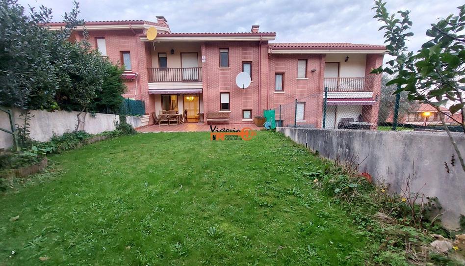 Foto 1 de Casa adosada en venda a Cotolino, Cantabria