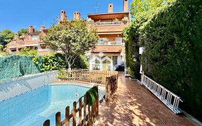 Jardí de Casa adosada en venda en Vilassar de Dalt amb Terrassa, Piscina i Balcó