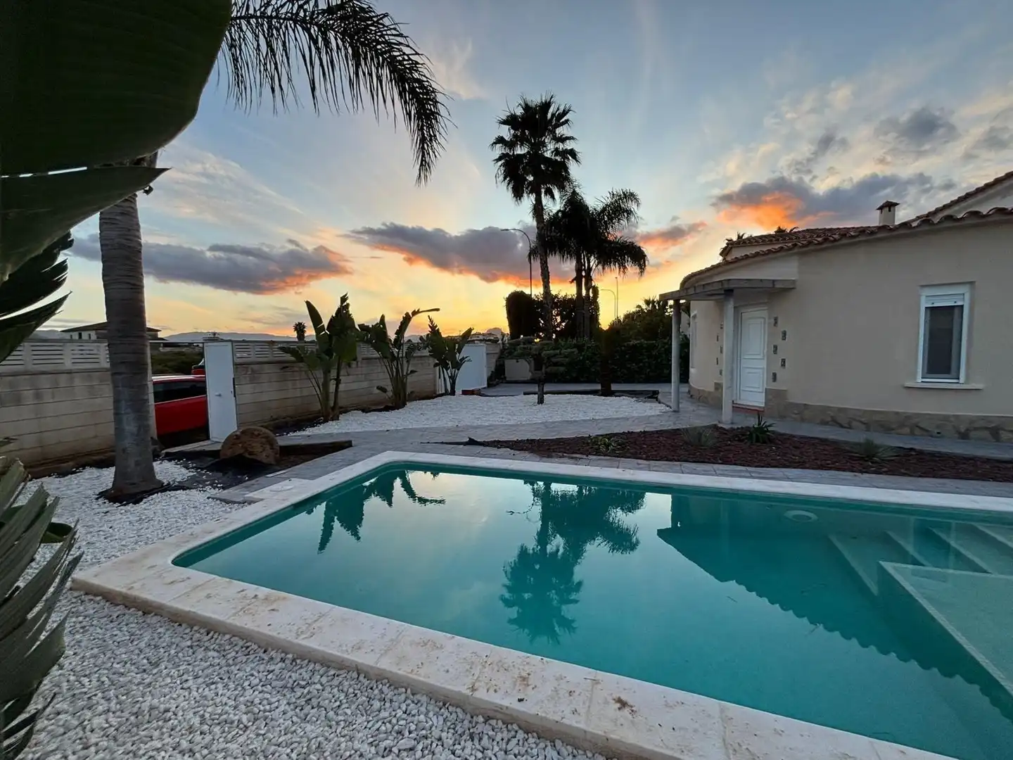 Piscina de Casa o xalet de lloguer en Dénia amb Aire condicionat, Calefacció i Jardí privat