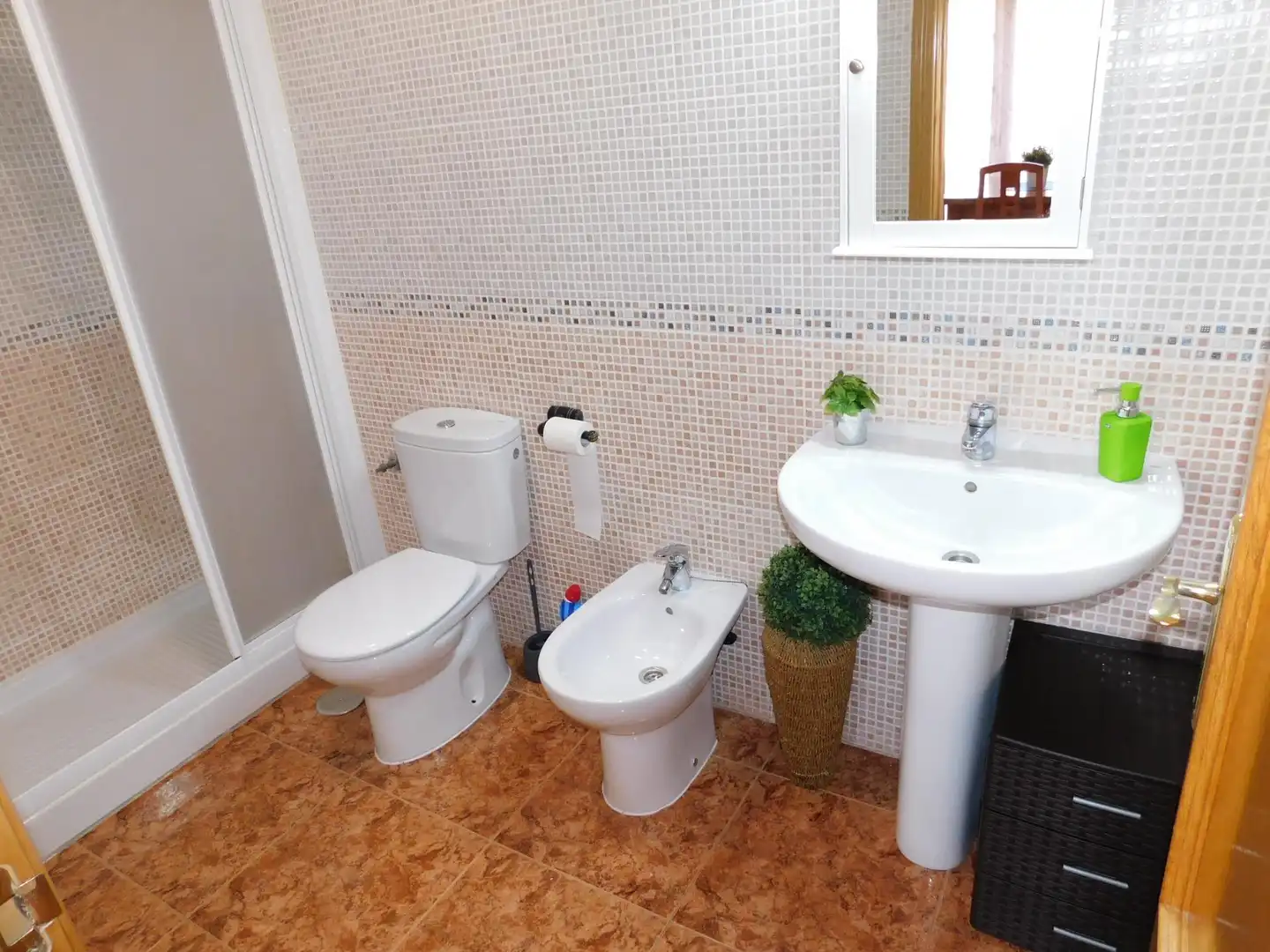 Bathroom of Flat for rent in Illescas  with Air Conditioner, Heating and Furnished