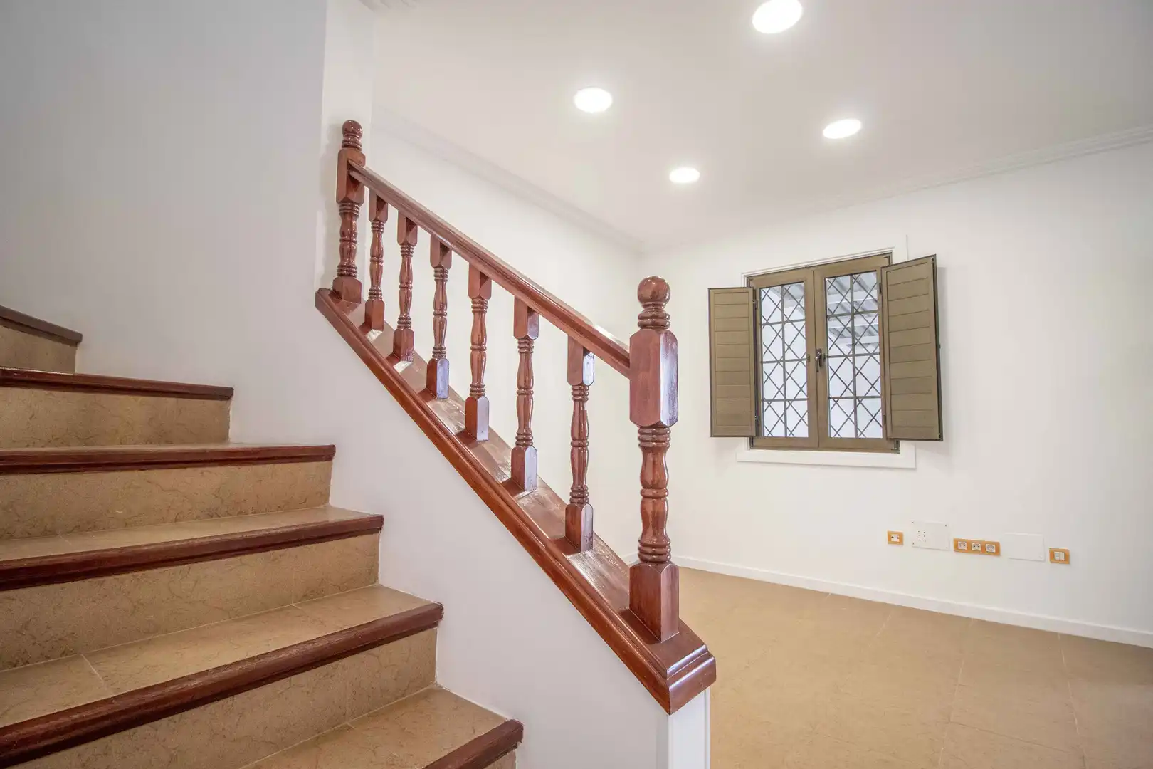 Casa adosada de alquiler en San Cristóbal de la Laguna con Jardín privado