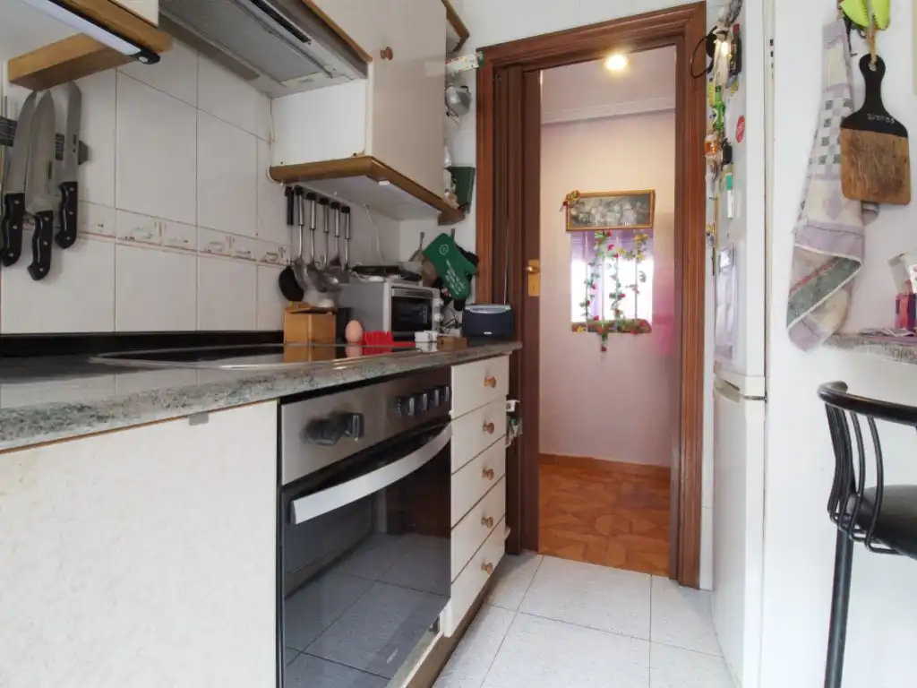 Flat with lift for sale in Avenida Ulia, imagen 4