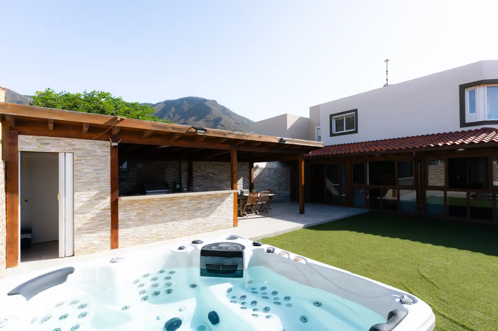 Terrassa de Casa adosada en venda en San Cristóbal de la Laguna amb Aire condicionat, Jardí privat i Parquet