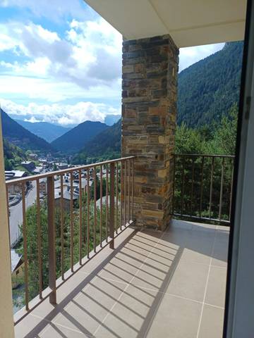 Piso en Alquiler en Arinsal - Erts