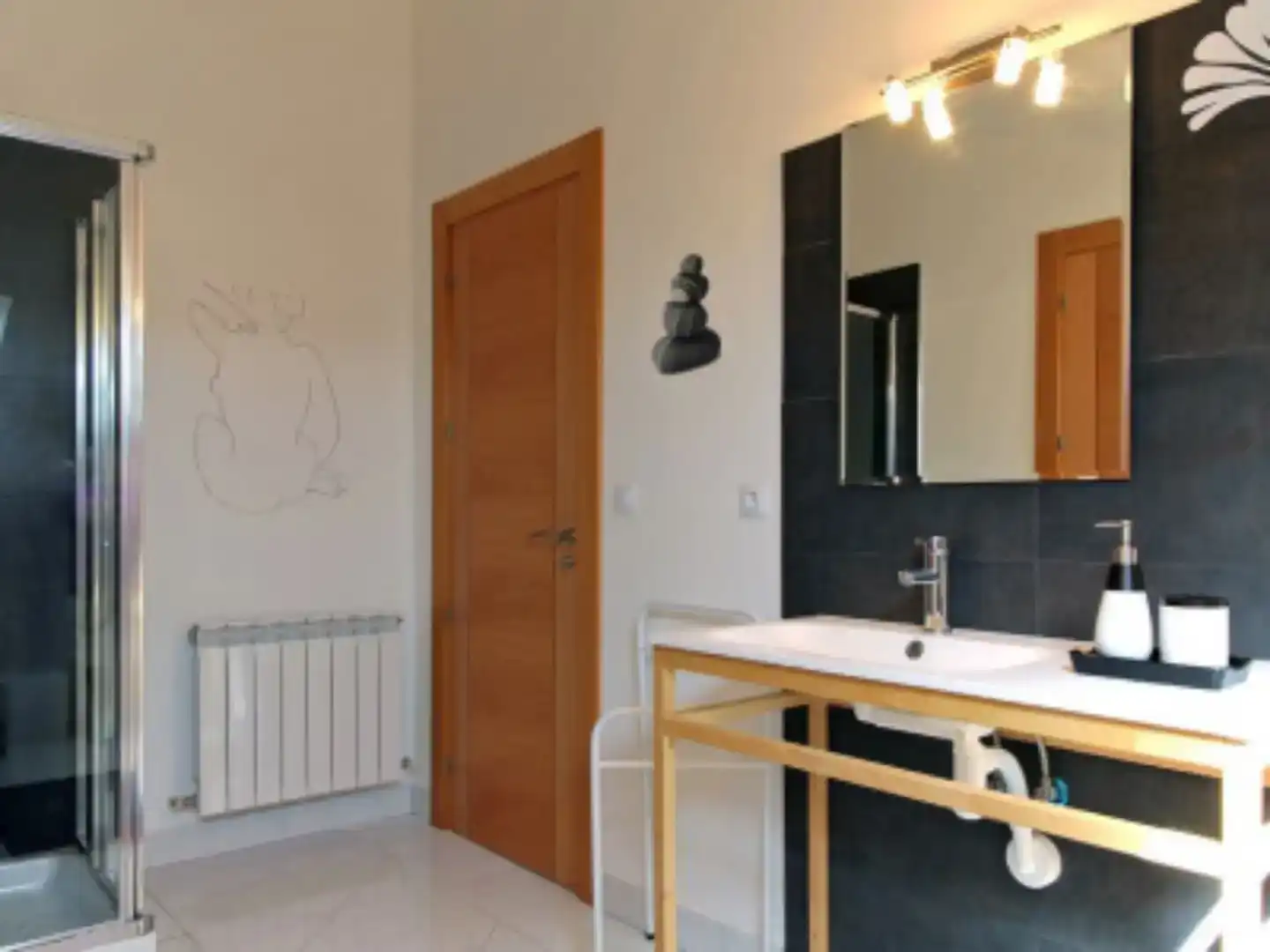 Bathroom of Detached homes for sale in Almajano  with Furnished, Oven and Washing machine
