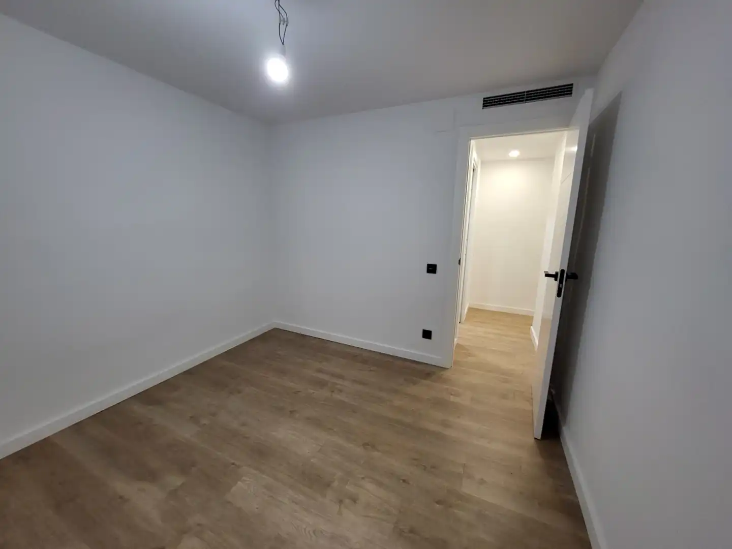 Wohnung zum Verkauf in Carrer Verge de Montserrat, Catalunya - Fontetes
