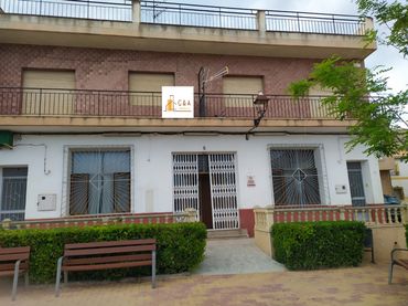 Mixed residential for sale in de la Contituacion