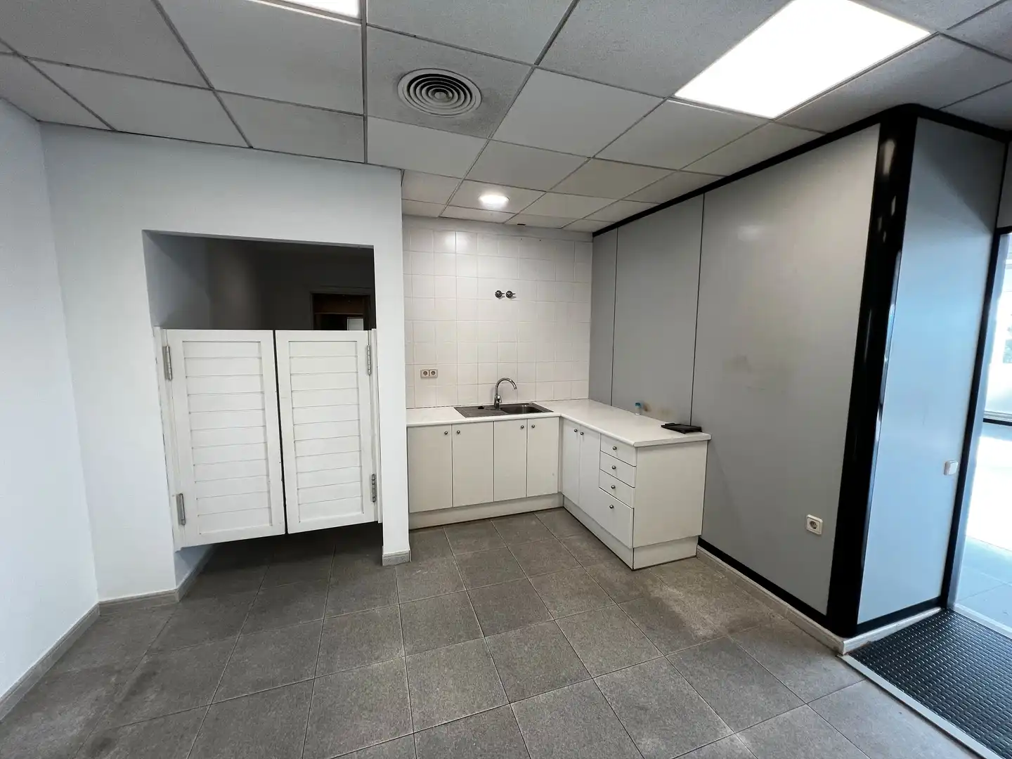 Bureau avec ascenseur à louer à Volpelleres, imagen 8