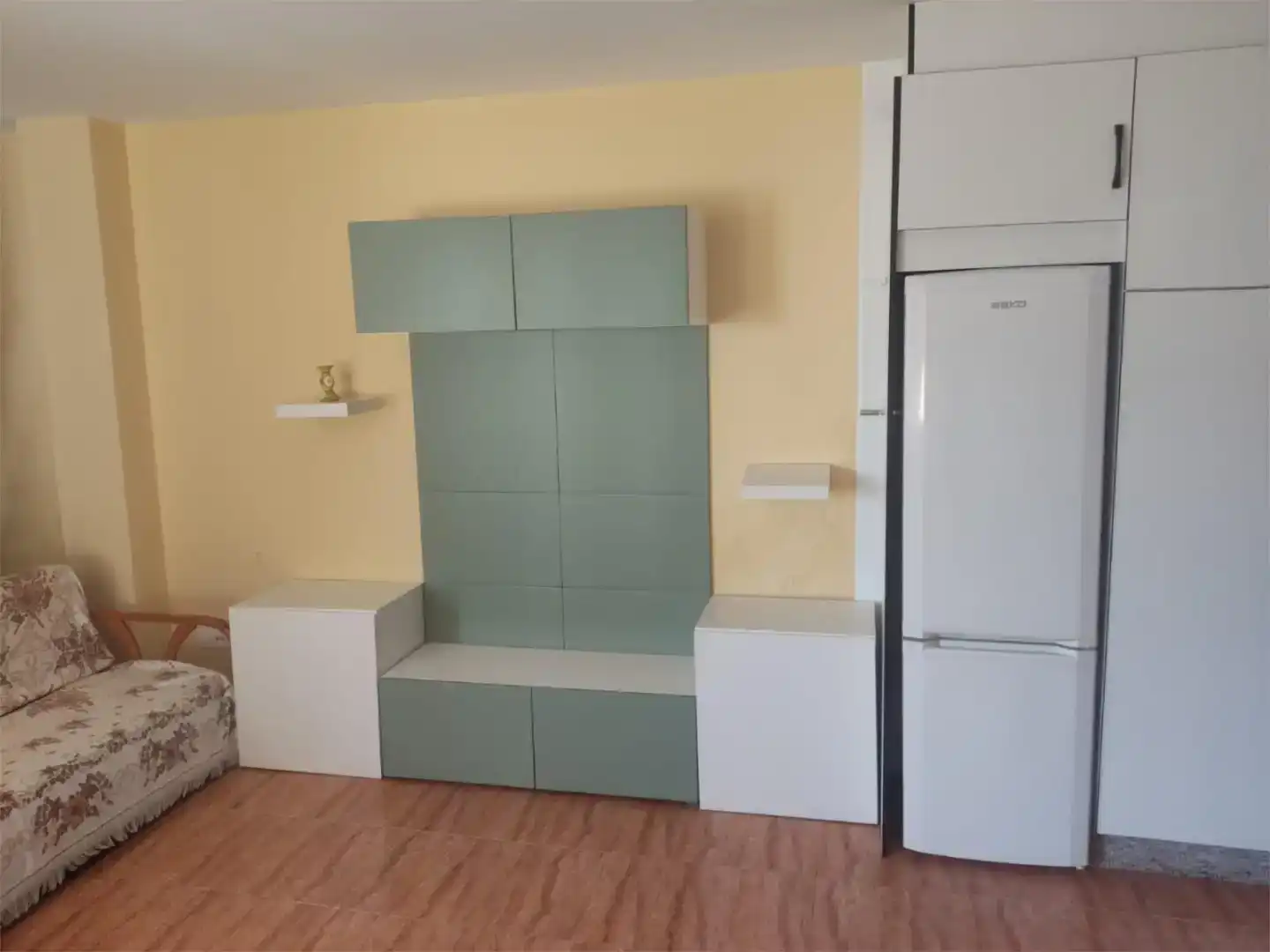 Sala d'estar de Pis en venda en Mugardos amb Traster i Moblat