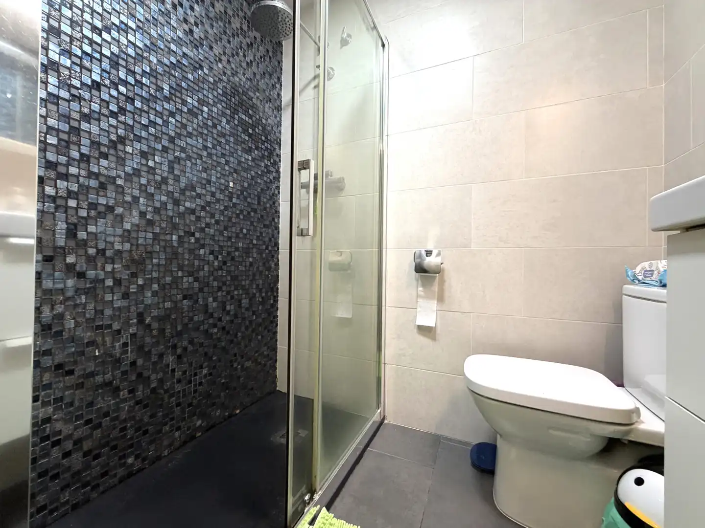 Baño de Piso en venta en Barcelona con Balcón